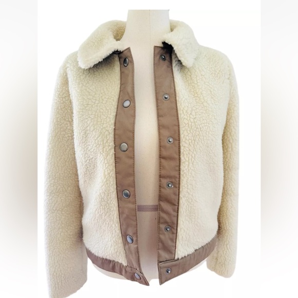 Madewell Womens Portland Sherpa Cream Ivory Fleece Button Down Jacket Sz XS - Picture 3 of 9